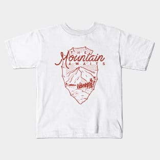 The Mountain Awaits Vintage Design Kids T-Shirt